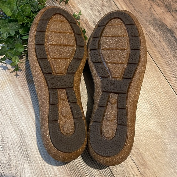 Born Naya Nubuck Leather Slip On Loafer Shoe Navy Blue Sz 10 Like New - Picture 8 of 9